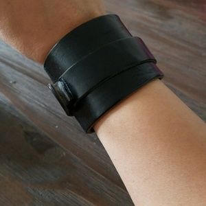 Leather cuff